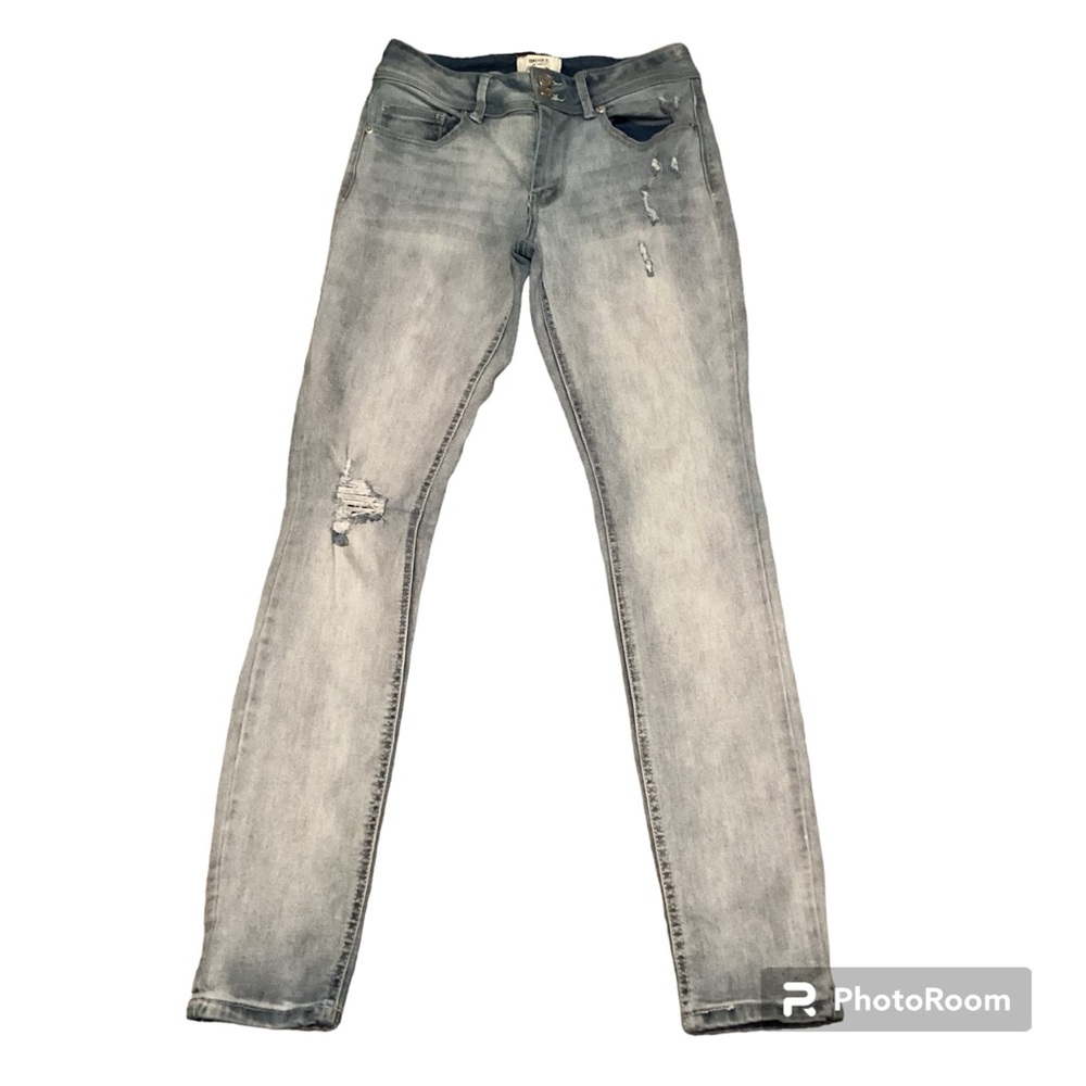 Forever 21 Skinny Distressed Jeans SZ 27